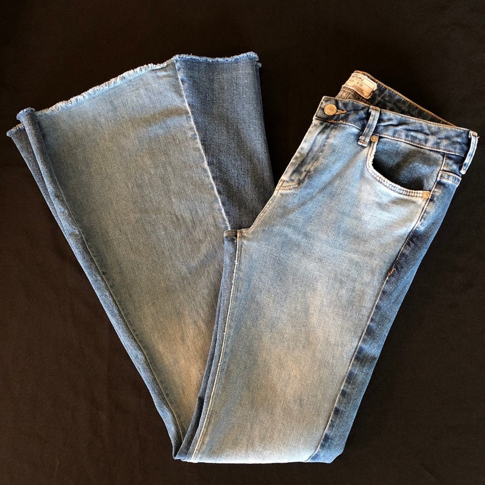 Free People Color Blocked Flare Jeans Size 28 - Picture 9 of 16